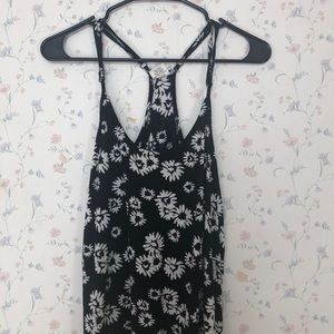 Full Tilt black and white floral tank
